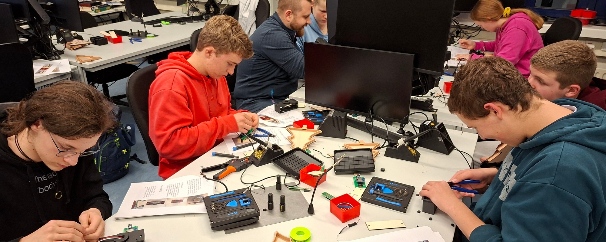 In der Weihnachts-MAKERei…