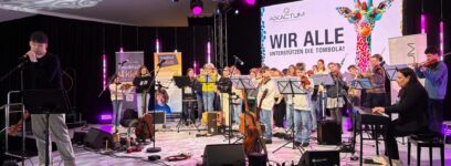 Musikalischer Auftritt bei der Euregio Wirtschaftsschau in Aachen mit Ritzefeld-Chor und Orchester