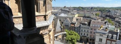 Den Aachener Dom unter die Lupe genommen